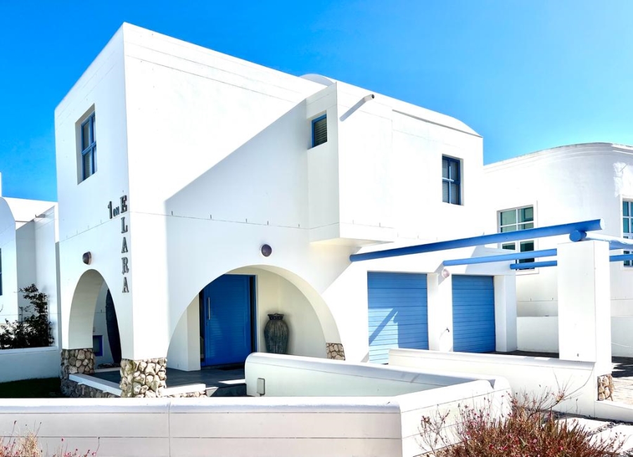 4 Bedroom Property for Sale in Paradise Beach Western Cape